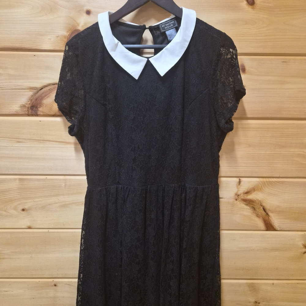 Midnight Hour Black Lace Dress with Peterpan White Collar